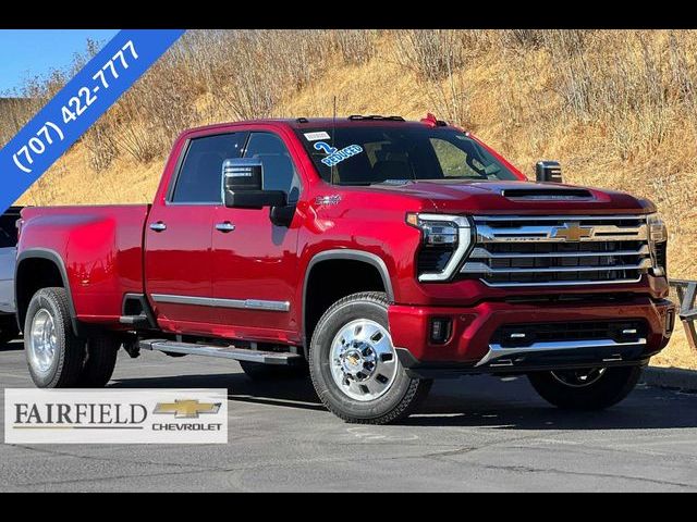 2025 Chevrolet Silverado 3500HD High Country