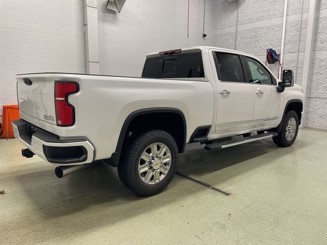 2025 Chevrolet Silverado 3500HD High Country