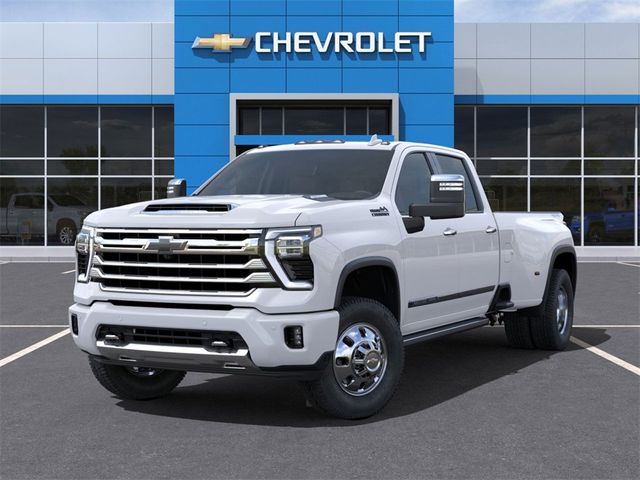 2025 Chevrolet Silverado 3500HD High Country