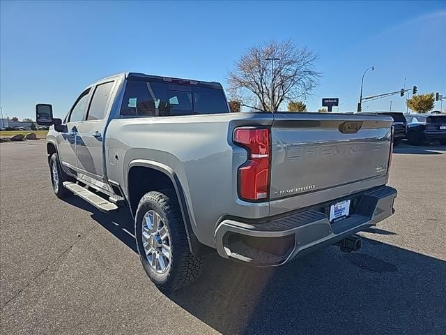 2025 Chevrolet Silverado 3500HD High Country