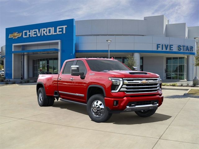 2025 Chevrolet Silverado 3500HD High Country