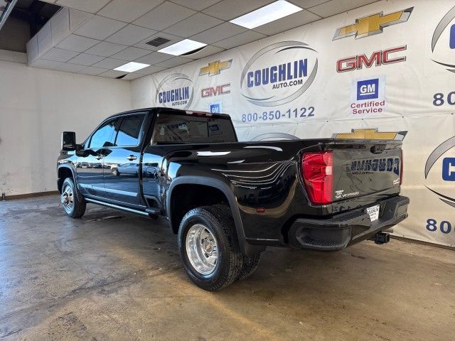 2025 Chevrolet Silverado 3500HD High Country