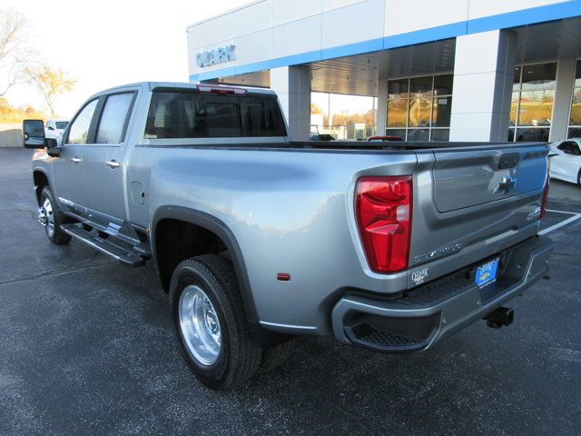 2025 Chevrolet Silverado 3500HD High Country