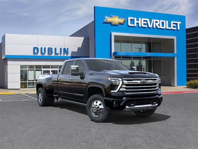 2025 Chevrolet Silverado 3500HD High Country