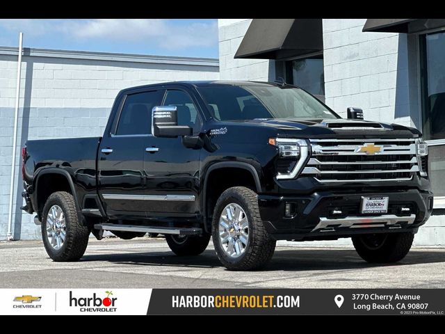 2025 Chevrolet Silverado 3500HD High Country