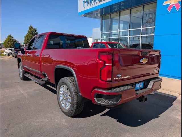 2025 Chevrolet Silverado 3500HD High Country