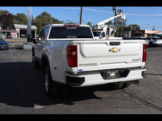 2025 Chevrolet Silverado 3500HD High Country