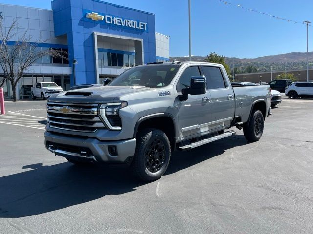 2025 Chevrolet Silverado 3500HD High Country