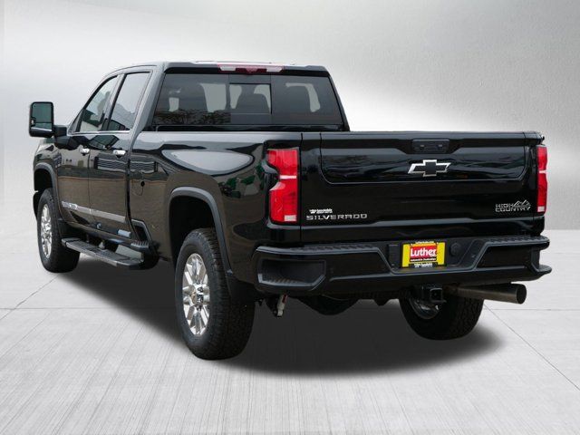 2025 Chevrolet Silverado 3500HD High Country