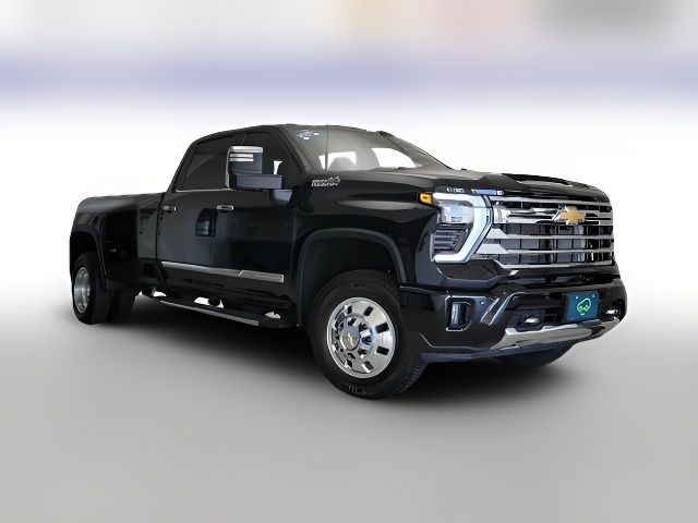 2025 Chevrolet Silverado 3500HD High Country