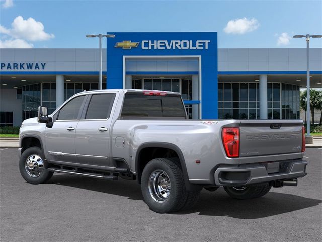 2025 Chevrolet Silverado 3500HD High Country