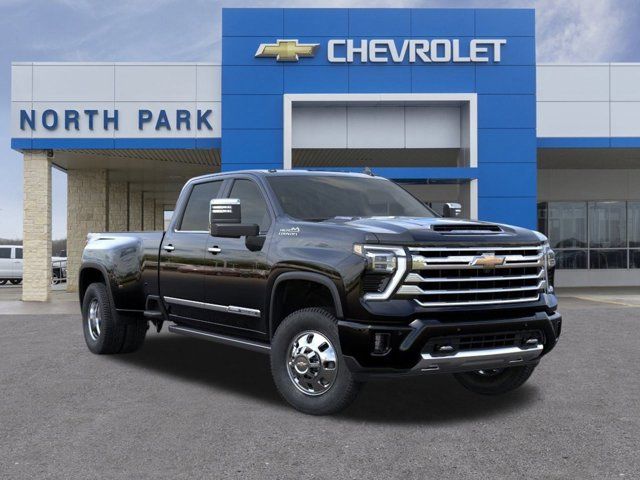 2025 Chevrolet Silverado 3500HD High Country