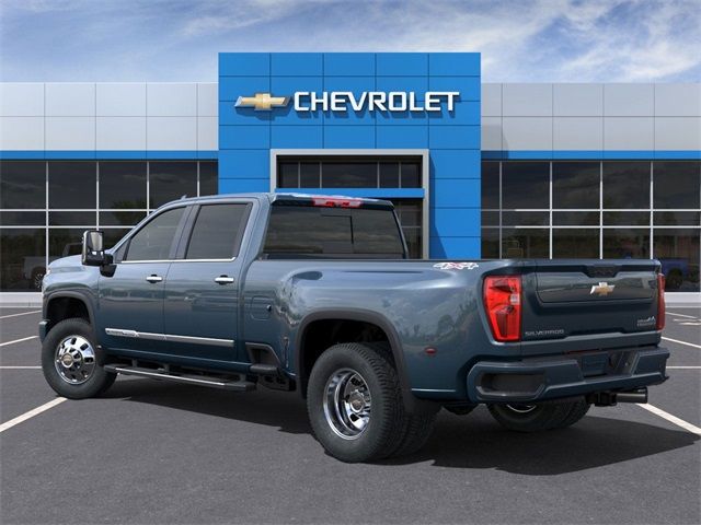 2025 Chevrolet Silverado 3500HD High Country