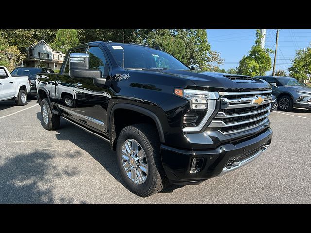 2025 Chevrolet Silverado 3500HD High Country