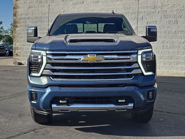 2025 Chevrolet Silverado 3500HD High Country