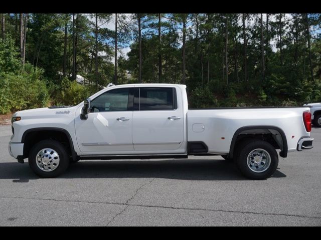 2025 Chevrolet Silverado 3500HD High Country