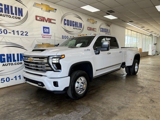 2025 Chevrolet Silverado 3500HD High Country