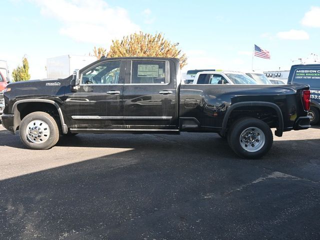 2025 Chevrolet Silverado 3500HD High Country