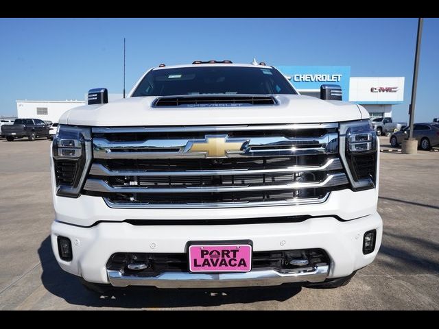 2025 Chevrolet Silverado 3500HD High Country