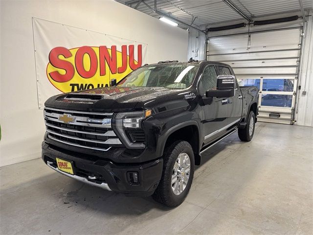 2025 Chevrolet Silverado 3500HD High Country