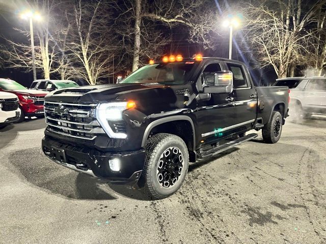 2025 Chevrolet Silverado 3500HD High Country