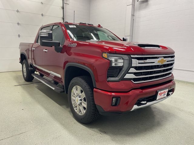 2025 Chevrolet Silverado 3500HD High Country