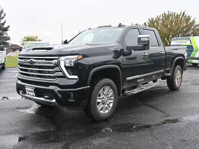 2025 Chevrolet Silverado 3500HD High Country