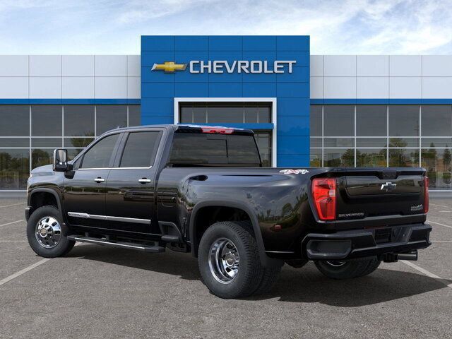 2025 Chevrolet Silverado 3500HD High Country