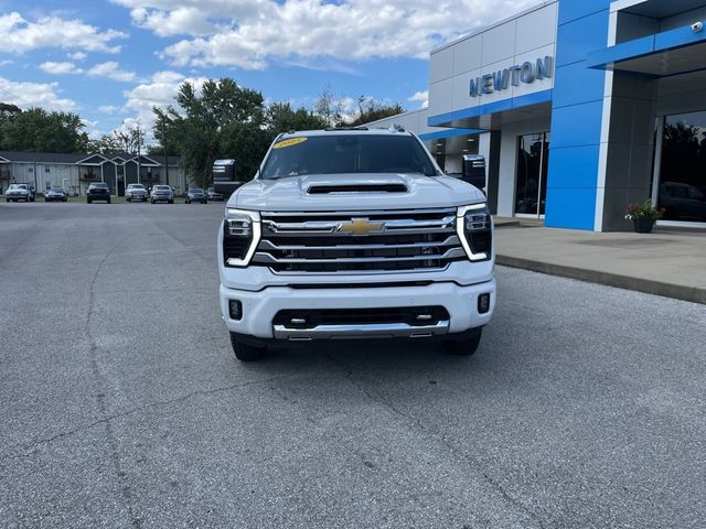 2025 Chevrolet Silverado 3500HD High Country