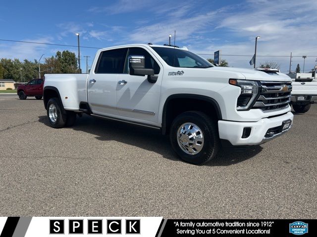 2025 Chevrolet Silverado 3500HD High Country