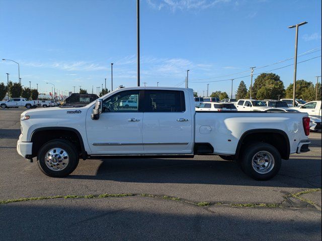 2025 Chevrolet Silverado 3500HD High Country