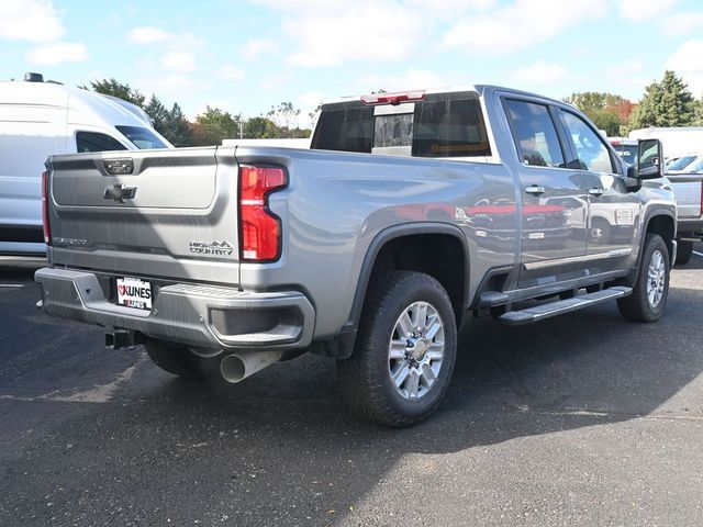 2025 Chevrolet Silverado 3500HD High Country