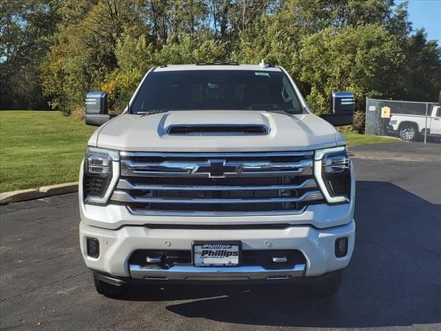 2025 Chevrolet Silverado 3500HD High Country