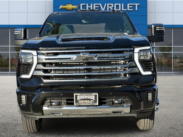 2025 Chevrolet Silverado 3500HD High Country