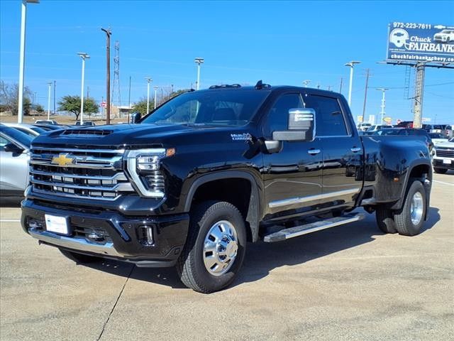 2025 Chevrolet Silverado 3500HD High Country