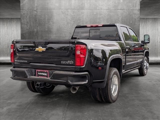 2025 Chevrolet Silverado 3500HD High Country