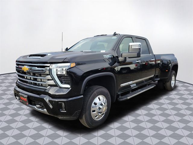 2025 Chevrolet Silverado 3500HD High Country