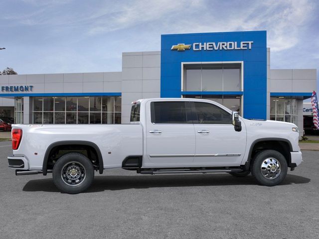 2025 Chevrolet Silverado 3500HD High Country