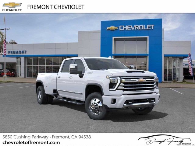 2025 Chevrolet Silverado 3500HD High Country