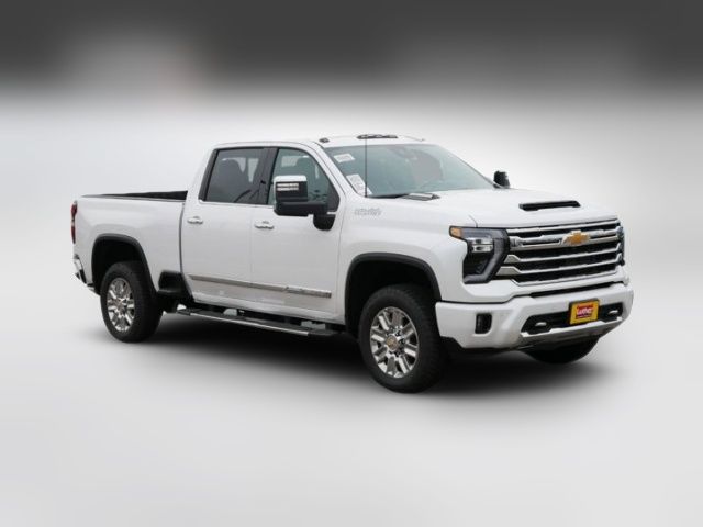 2025 Chevrolet Silverado 3500HD High Country