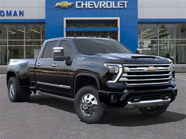 2025 Chevrolet Silverado 3500HD High Country