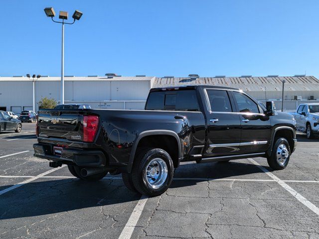 2025 Chevrolet Silverado 3500HD High Country