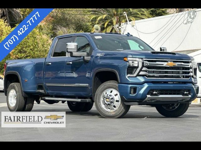 2025 Chevrolet Silverado 3500HD High Country