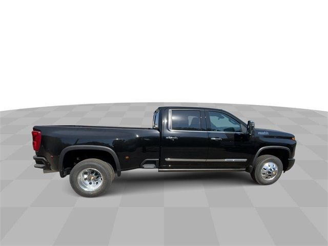 2025 Chevrolet Silverado 3500HD High Country