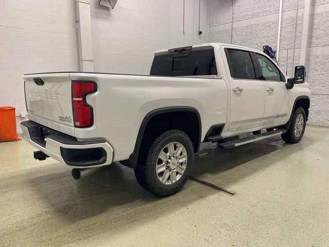 2025 Chevrolet Silverado 3500HD High Country