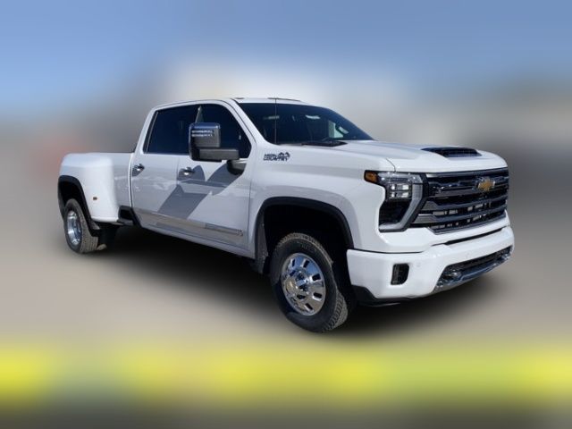 2025 Chevrolet Silverado 3500HD High Country