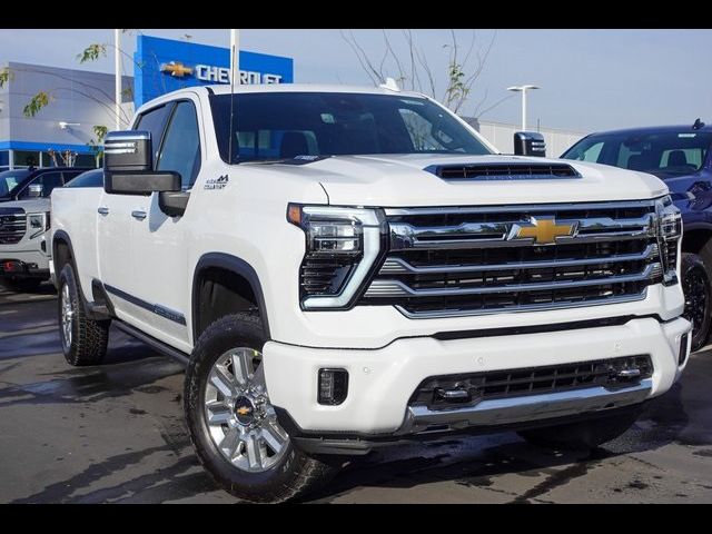 2025 Chevrolet Silverado 3500HD High Country