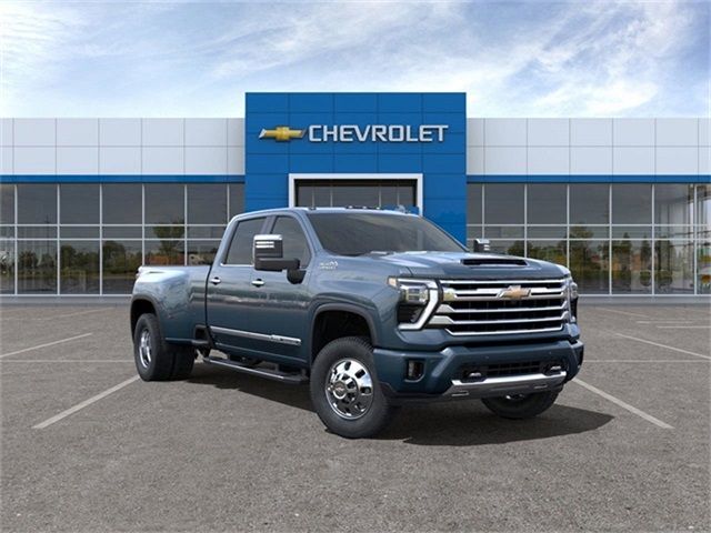 2025 Chevrolet Silverado 3500HD High Country