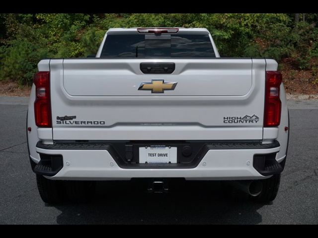 2025 Chevrolet Silverado 3500HD High Country