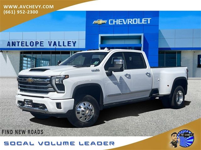 2025 Chevrolet Silverado 3500HD High Country